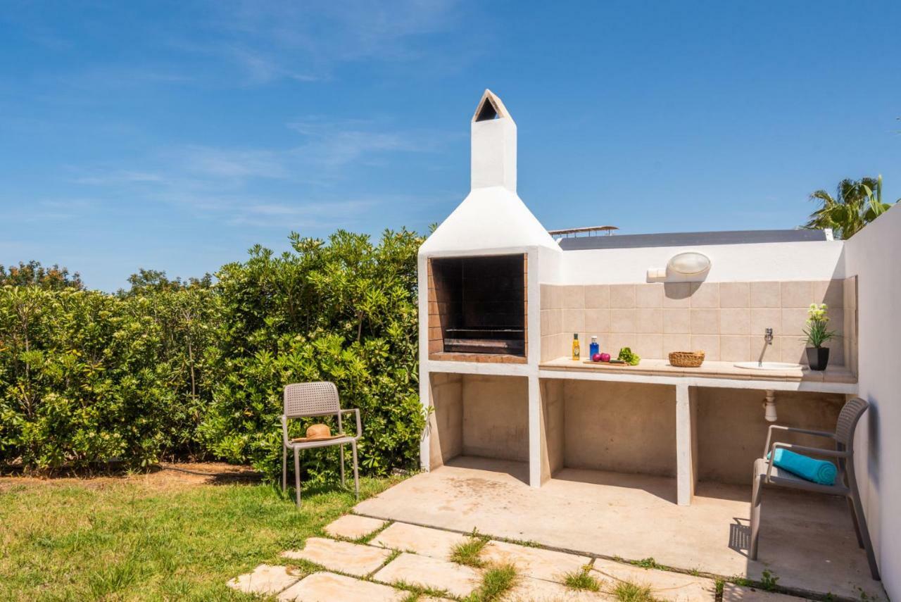 Villa 26 Cala'N Bosch  Exterior photo